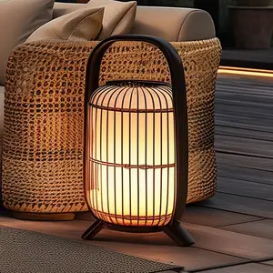 Lucande Luminaire de terrasse Basket, plastique, noir IP44, 64 cmVendu parluminaire
