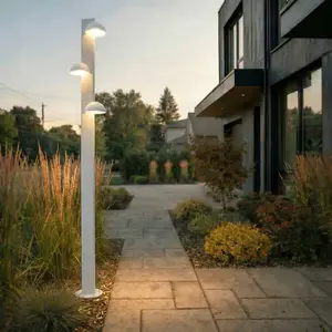 Luminaire d'extérieur LED Lucande Velira, gris clair, 220 cm, à 3 lamp...Vendu parluminaire