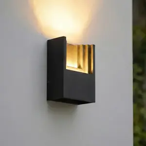 Comparateur de prix : Applique d'extérieur LED Lindby Aurali, à 1 lampe, noir, IP65