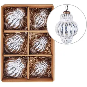BELIANI Lot de 6 Boules de Sapin de Noël Suspension Fait Main Effet Vieilli en Verre Argenté Cremeux pas cher