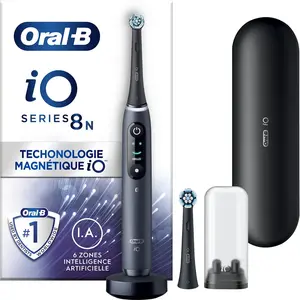 Oral-B iO 8N Brosse À Dents Électrique Noire connectée Bluetooth, 2 Brossettes, 1 Étui De Voyage pas cher