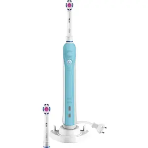 Brosse à dents électrique Oral-B Pro 770 3D White pas cher