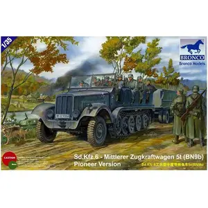 Maquette véhicule militaire : Sd.Kfz. 6/2 3.7cm Flak 36 5t S