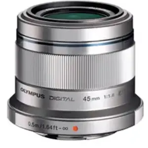 Comparateur de prix : Olympus M.ZUIKO DIGITAL 45mm F1.8 MILC/SLR Argent