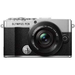Comparateur de prix : Olympus E-P7 Argent + M.ZUIKO DIGITAL ED 14-42mm F3.5-5.6 EZ Noir