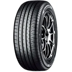 Pneus été Yokohama BluEarth-XT (AE61E) ( 235/60 R18 103H BluEarth ) pas cher