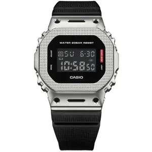 Comparateur de prix : Casio Montre homme Casio GM-5600M-1ER