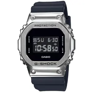 Montre Homme Casio G-Shock The Origin - GM-5600U-1ER Bracelet Résine pas cher