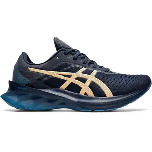 Asics Novablast bleu 37 pas cher