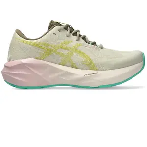 Chaussures Asics Novablast 5 TR Nature Bathing Beige Jaune SS26 Femme, Taille 39,5 - EUR pas cher