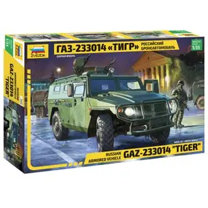 Maquette véhicule militaire : GAZ-233014 Tiger Zvezda pas cher