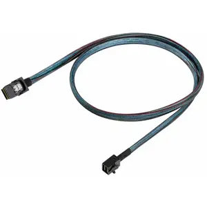 Câble interne SAS - SILVERSTONE - SST-CPS06 - Noir - 60 cm - Avec bandes latérales - Débit fiable pas cher