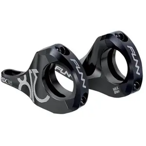 Comparateur de prix : Attache de guidon RSX réglable 31,8mm x 45/50mm en aluminium noir - 30° - FUNN