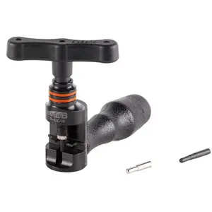 Comparateur de prix : Dérive-chaîne professionnel pour chaînes de 1/8'' - 3/16'' Super B TU