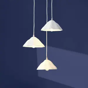 Suspension OSRAM Decor Lotus Leaf, à 3 lampes, blanc, papier, E14 pas cher