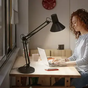 Lampe à poser LED OSRAM Office Line Desk Retro, noir 3 000 K pas cher