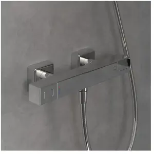 Mitigeur douche thermostatique villeroy et boch Universal rectangle Chrome pas cher