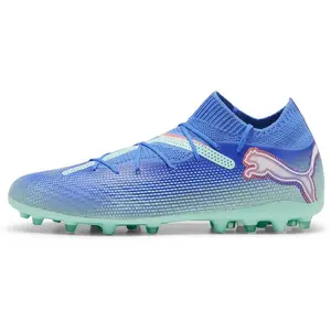 PUMA Mixte Future 7 Pro MG Soccer Shoe, Bluemazing White-Electric Peppermint, 46.5 EU pas cher