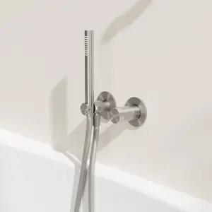 rivea Bahri Mitigeur de baignoire avec set de douche, BR2109BN, pas cher
