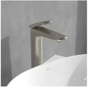 Villeroy & Boch Antao Mitigeur de lavabo à bec haut, TVW11100500064,