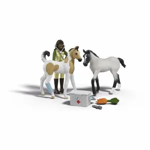 Schleich La Trousse de Premiers Secours de Sarah pas cher