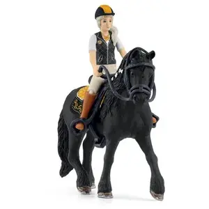 Comparateur de prix : Schleich Figurine Horse Club : Tori et Princesse