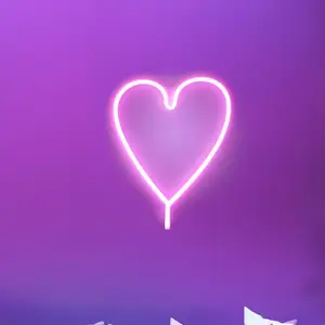 JUST LIGHT. Applique murale LED Neon Coeur, USBVendu parluminaire