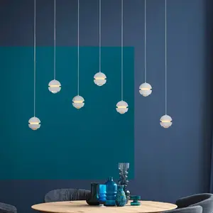 SCHÖNER WOHNEN suspension LED Lini blanche, à 7 lampes, 3 000 KVendu parluminaire