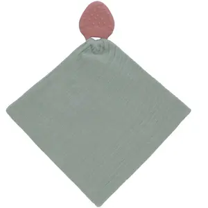 LÄSSIG Couverture pour Dents/Anneau de Dentition Comforter Strawberry pas cher