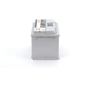 Comparateur de prix : BOSCH Batterie Auto S5008 77Ah 780A / + à droite