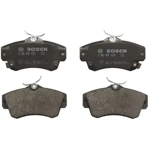 Jeu de 4 plaquettes de frein BOSCH 0 986 494 029 - Réf. 0986494029 pas cher