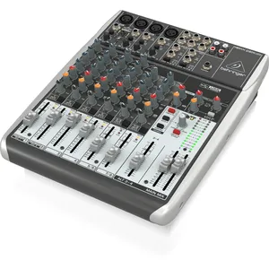 Behringer Behringer XENYX Q1204USB table de mixage compacte