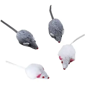 Comparateur de prix : Nobby Souris avec Cheveux Courts en Peluche pour Chat 4 Pièces 5 cm