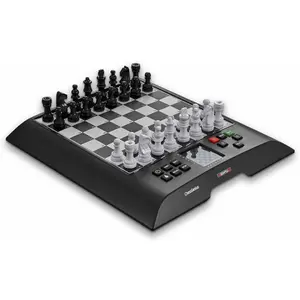 Comparateur de prix : Millenium Millennium 2000 Jeu De Société Du Génie Des échecs