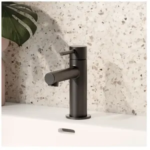 Herzbach SIRO BLACK Mitigeur de lavabo M-Size, 30.120320.1.12, M-Size pas cher