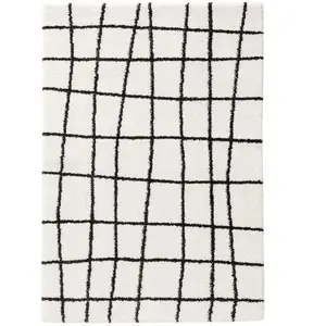 Tapis à poils longs Louise Noir et blanc Benuta pas cher