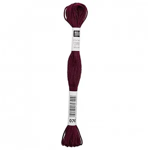 Non communiqué Fil à broder mouliné Uni - Rico Design(...) - 070 Rouge pas cher