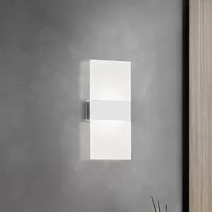 FH Lighting Applique murale LED rechargeable Magnetics, blanc, intensi...Vendu parluminaire