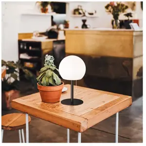 FH Lighting Lampe à poser batterie LED Trivento, noir sable pas cher