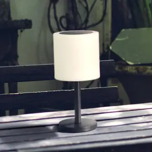 FH Lighting Lampe solaire d'extérieur à LED Milano Pro, RGBW, télécomm...Vendu parluminaire