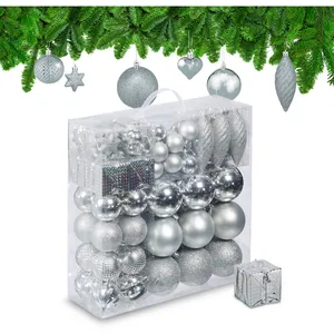 Relaxdays Boules de Noël, lot de 110, en plastique, D : 6 cm, décorati... pas cher