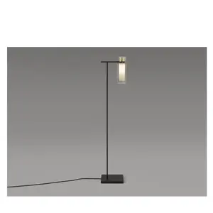 Lampadaires d'intérieur : Tooy OSMAN