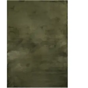 Esprit Tapis imitation fourrure lapin doux tufté vert olive 80x150 pas cher
