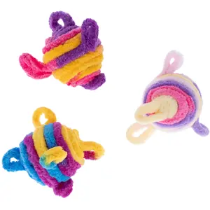 Lot de balles en laine TIAKI pour chat lot de 3 ballesVendu parzooplus