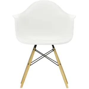 Vitra - Fauteuil Eames Plastic Armchair - Blanc - Érable massif - Desi...Vendu parmade-in-design