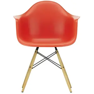 Vitra - Fauteuil Eames Plastic - Rouge - Plastique recyclé post-consom... pas cher