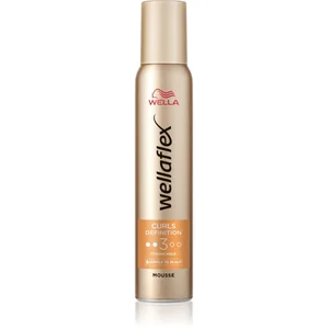 Wella Wellaflex Curls Definition mousse fixante pour cheveux bouclés et frisé 200 ml pas cher