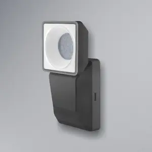 LEDVANCE Eclairage pour la maison Lampes e pro spot s 8w 840 ip55 dg ledv pas cher