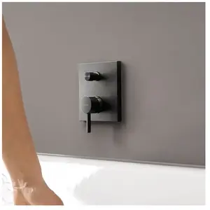 hansgrohe Finoris Mitigeur monocommande de baignoire encastré, 7641634... pas cher