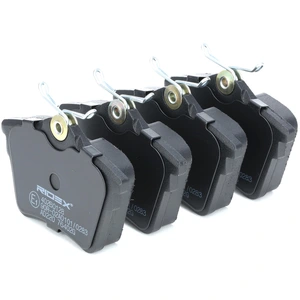 Jeu de 4 plaquettes de frein RIDEX 402B0128 - Réf. 250402B0128 pas cher